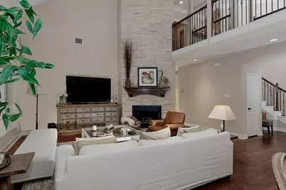 18 Shallowford, The Woodlands, TX 77375 - Photo 8