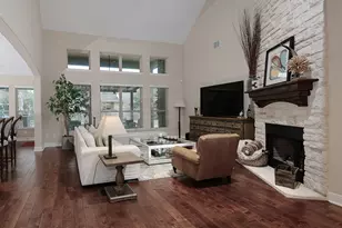 18 Shallowford, The Woodlands, TX 77375 - Photo 8