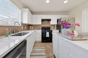 1915 Tommy Ln, Missouri City, TX 77489 - Photo 10