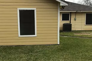 1706 Gellhorn, Houston, TX 77029 - Photo 2