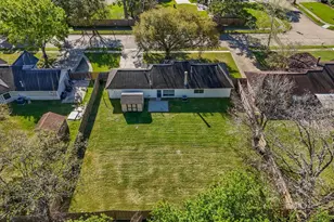 804 Buckingham Dr, Friendswood, TX 77546 - Photo 4