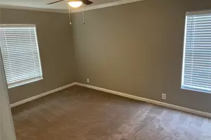 8715 Knox St, Houston, TX 77088 - Photo 8