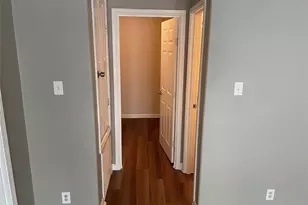 8715 Knox St, Houston, TX 77088 - Photo 10