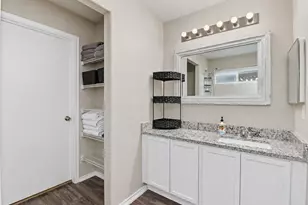 9519 Maple Green Ln, Houston, TX 77044 - Photo 18