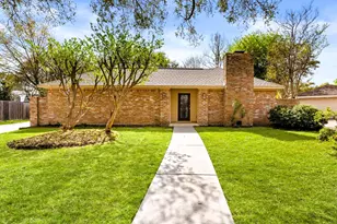 11804 Westmere Dr, Houston, TX 77077 - Photo 1