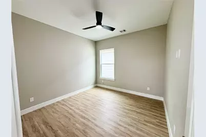 4921 Pederson Street #A, Houston, TX 77033 - Photo 10