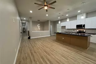 4921 Pederson St, Houston, TX 77033 - Photo 4