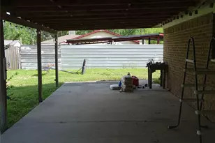 18906 Woodridge Dr, Conroe, TX 77302 - Photo 22