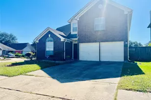 8903 N Deer Meadow Dr, Houston, TX 77071 - Photo 2