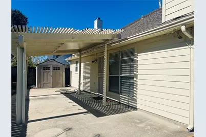 8903 N Deer Meadow Drive, Houston, TX 77071 - Photo 22