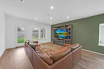 11805 Summertime Drive, Willis, TX 77318 - Photo 14