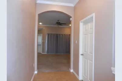 8012 Fountain Street, Houston, TX 77051 - Photo 2