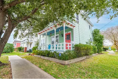 1301 14th Street, Galveston, TX 77550 - Photo 2