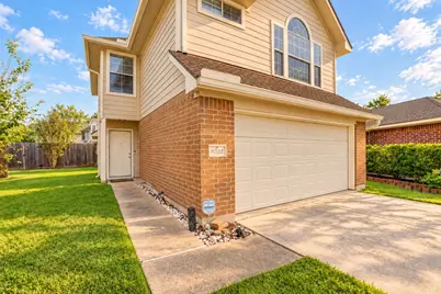 8202 Prairie Wind Lane, Houston, TX 77040 - Photo 1