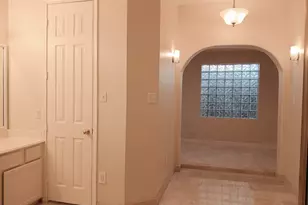 9230 Rouge Cir, Houston, TX 77063 - Photo 6