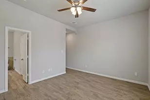 13511 Axel Ln, Houston, TX 77047 - Photo 18