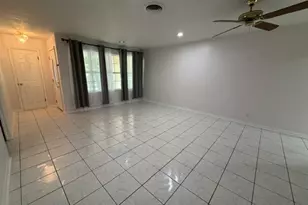 402 Dunwick Ln, Pasadena, TX 77502 - Photo 4