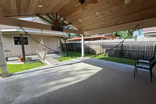 402 Dunwick Ln, Pasadena, TX 77502 - Photo 22