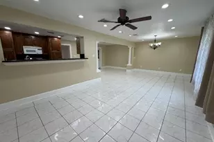 402 Dunwick Ln, Pasadena, TX 77502 - Photo 12