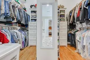 319 W 10th St, Houston, TX 77008 - Photo 22