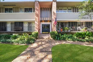 656 S Ripple Creek Dr, Houston, TX 77057 - Photo 1