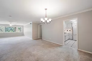 656 S Ripple Creek Dr, Houston, TX 77057 - Photo 14