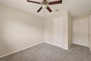 4450 Yupon Ridge Dr, Houston, TX 77072 - Photo 28