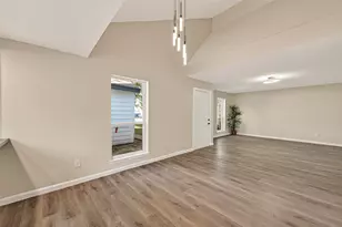 4450 Yupon Ridge Dr, Houston, TX 77072 - Photo 12