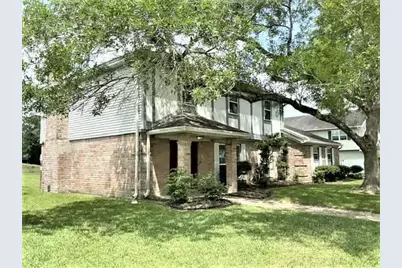 105 Saint Andrews Drive, Friendswood, TX 77546 - Photo 2