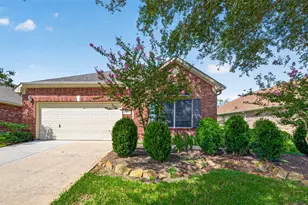 1407 Capri Pl Ln, Pearland, TX 77581 - Photo 1