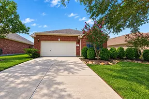 1407 Capri Pl Ln, Pearland, TX 77581 - Photo 2
