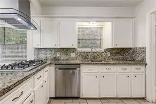 8107 Durklyn Ln, Houston, TX 77070 - Photo 6