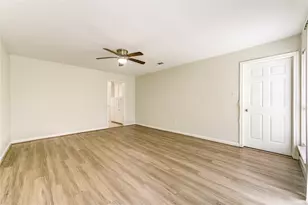 8107 Durklyn Ln, Houston, TX 77070 - Photo 38
