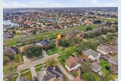 10315 Hedge Way Drive, Houston, TX 77065 - Photo 32