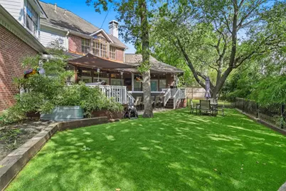 2318 Pinefield Lane, Houston, TX 77063 - Photo 48