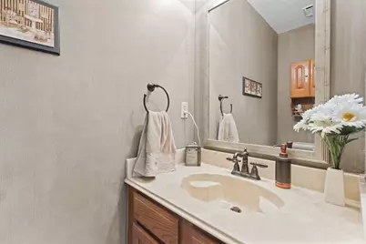 611 Woodlake Circle, Sugar Land, TX 77498 - Photo 18