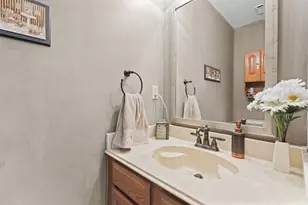 611 Woodlake Cir, Sugar Land, TX 77498 - Photo 18