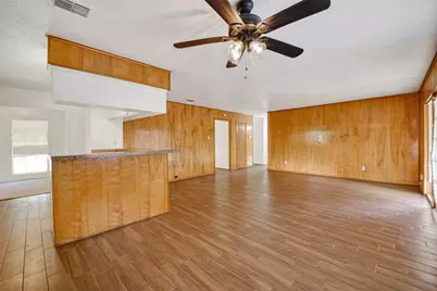 8158 Detroit Street, Houston, TX 77017 - Photo 6