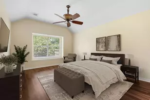 27 Queenscliff Circle, The Woodlands, TX 77382 - Photo 16