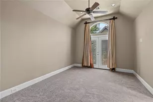 338 Gregg St, Houston, TX 77020 - Photo 12
