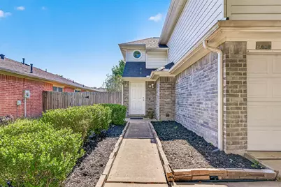 4618 Hawk Meadow Drive, Katy, TX 77449 - Photo 2