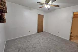 5403 Louise St, Baytown, TX 77521 - Photo 10