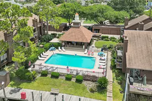 647 Davis Rd, League City, TX 77573 - Photo 6
