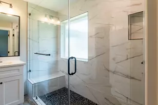 1458 River Oaks Dr, Huntsville, TX 77340 - Photo 32