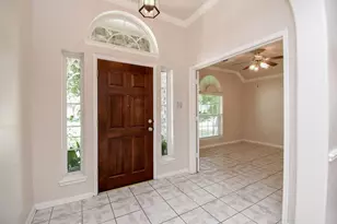 7915 Fall Hollow Dr, Houston, TX 77041 - Photo 8