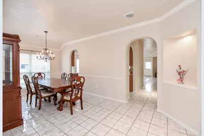 7915 Fall Hollow Drive, Houston, TX 77041 - Photo 10