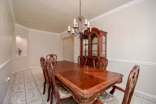 7915 Fall Hollow Dr, Houston, TX 77041 - Photo 12