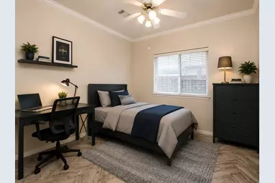7915 Fall Hollow Drive, Houston, TX 77041 - Photo 34