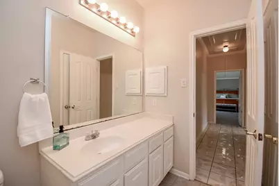 7915 Fall Hollow Drive, Houston, TX 77041 - Photo 26