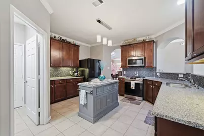 2421 Santiago Lane, League City, TX 77573 - Photo 4